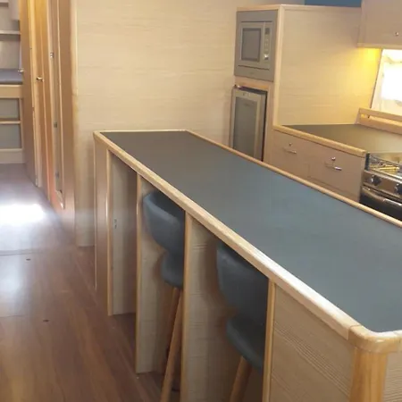 Botel Prestige I Trogir