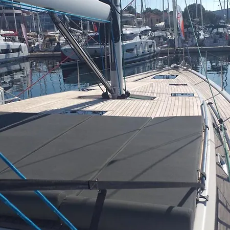 Prestige I Botel *