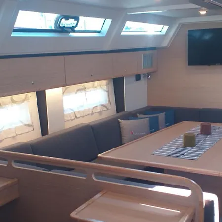 Prestige I Botel *